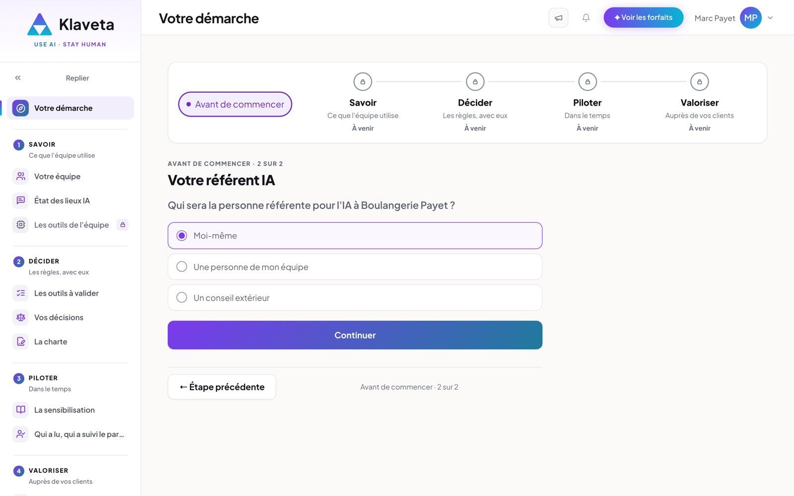 Choisir la personne référente pour l'IA
